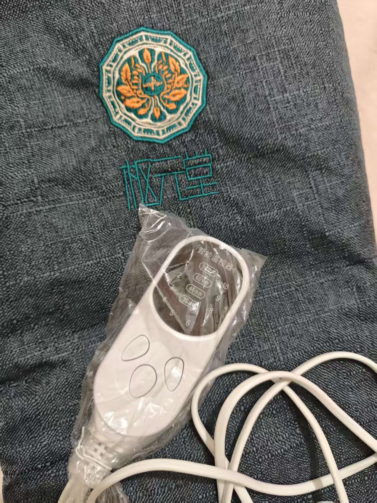 电热热敷靴是过冬神器，但这几类人千万别碰！